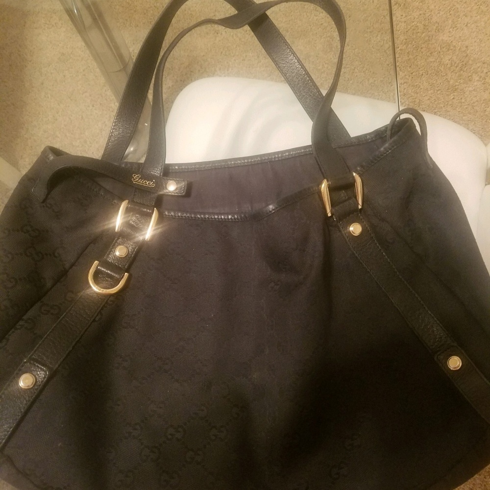 Gucci handbag